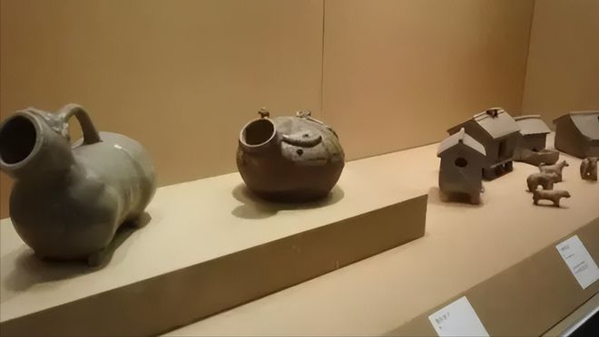 古代的“夜壶”口那么小女人到底怎么用？看完瞬间明白了！(图9)
