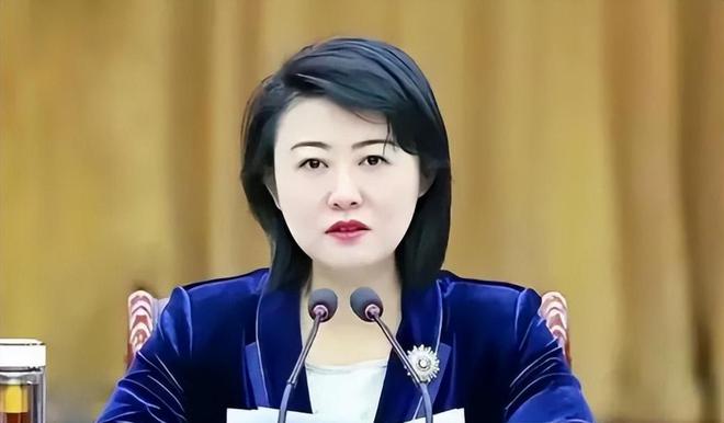熊猫体育资讯：六位“80”后美女县委委书记个个高颜值还有一个是清华博士(图3)