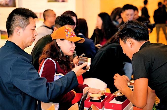 熊猫体育资讯：六位“80”后美女县委委书记个个高颜值还有一个是清华博士(图32)