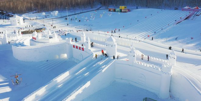 牙克石市成“形”起“势”绘出高质量发展“上扬曲线”(图7)