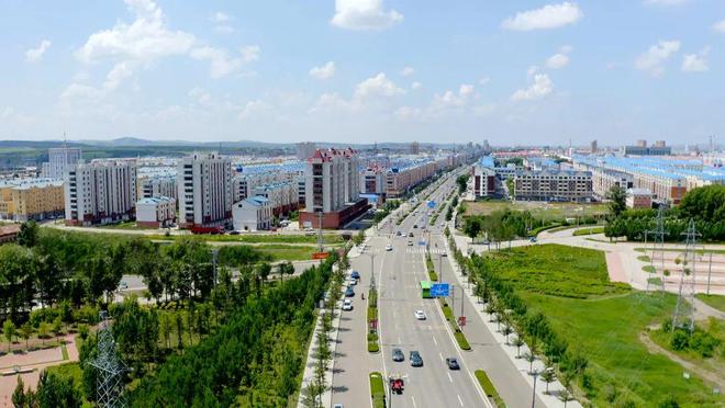 牙克石市成“形”起“势”绘出高质量发展“上扬曲线”(图27)