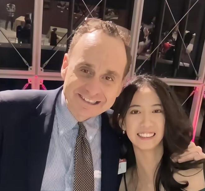 熊猫体育资讯：中国女生蒋雨融哈佛演讲惹争议沈逸辣评一针见血本人回应来了(图4)