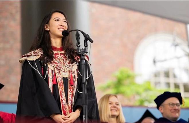 熊猫体育资讯：中国女生蒋雨融哈佛演讲惹争议沈逸辣评一针见血本人回应来了(图17)