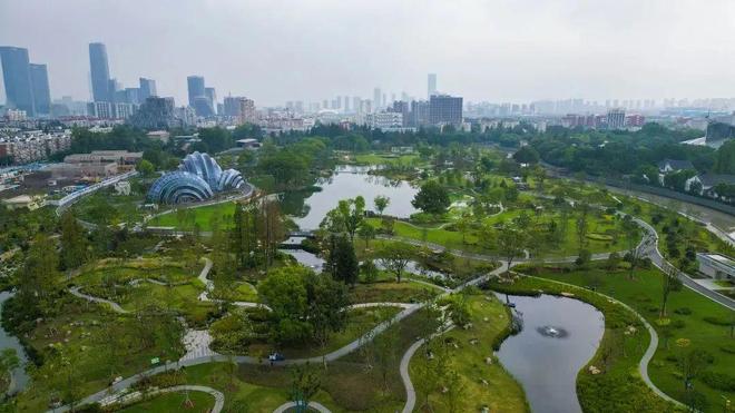 百度热搜NO1®海上清和玺官方售楼处发布:打造民主化共享空间(图13)