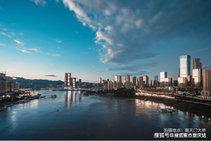 重庆「长江序」售楼中心电话_最新优惠活动_购房新政解读_1月房价动态_钜惠房源(图2)