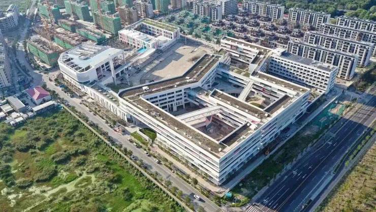 熊猫体育资讯：同润朱韵澜庭(售楼处)官网-同润朱韵澜庭售楼中心电话-环境-户型-总价-地址-最新动态-配套-电话-交房时间-配套-预约看房(图6)